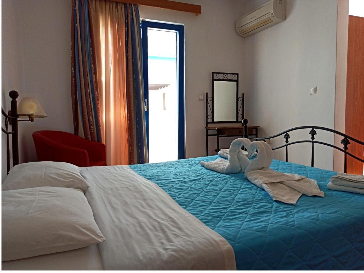 الشقق الفندقية Livadia في  Ellibay المظهر الخارجي الصورة