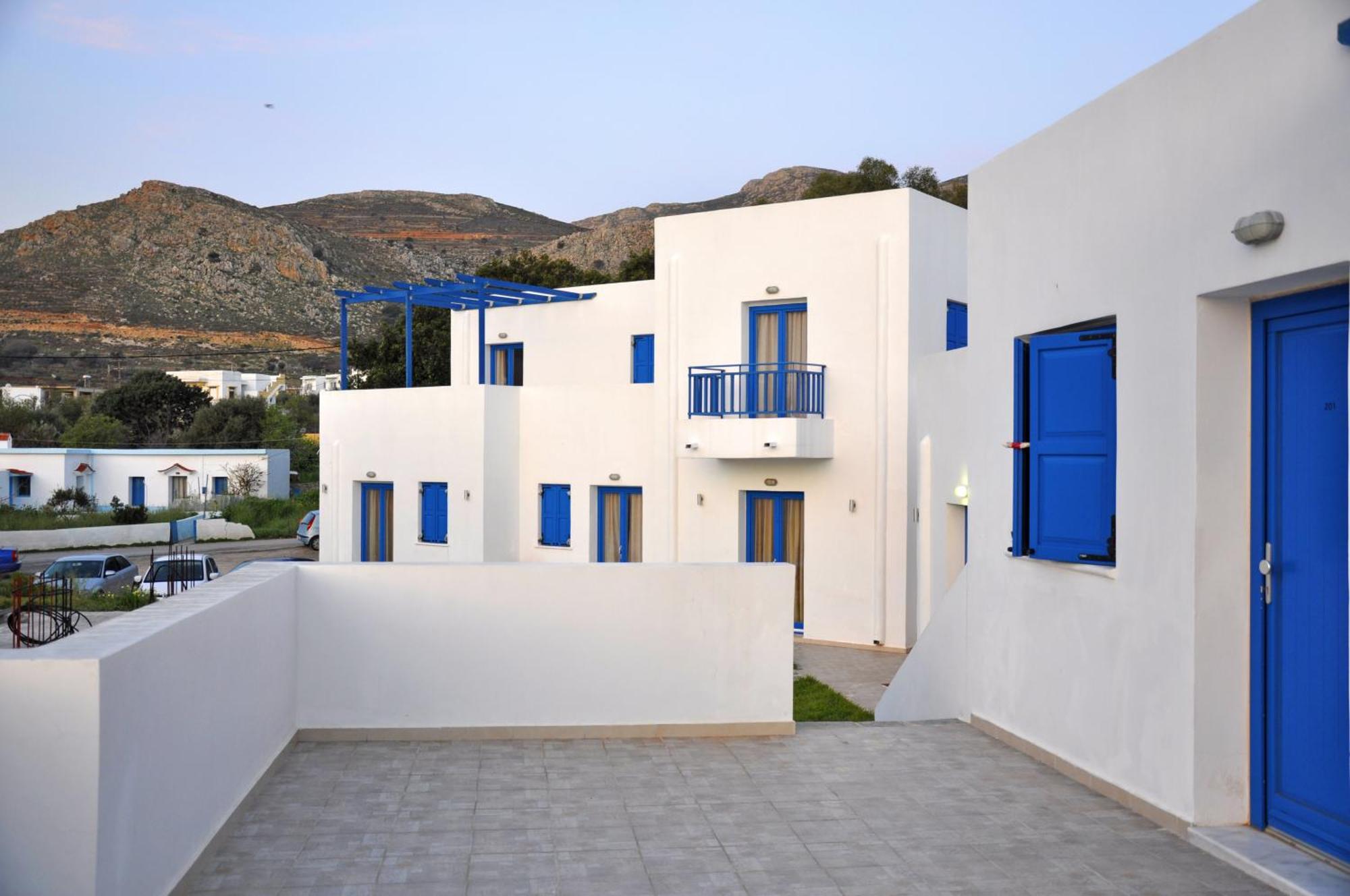 الشقق الفندقية Livadia في  Ellibay المظهر الخارجي الصورة