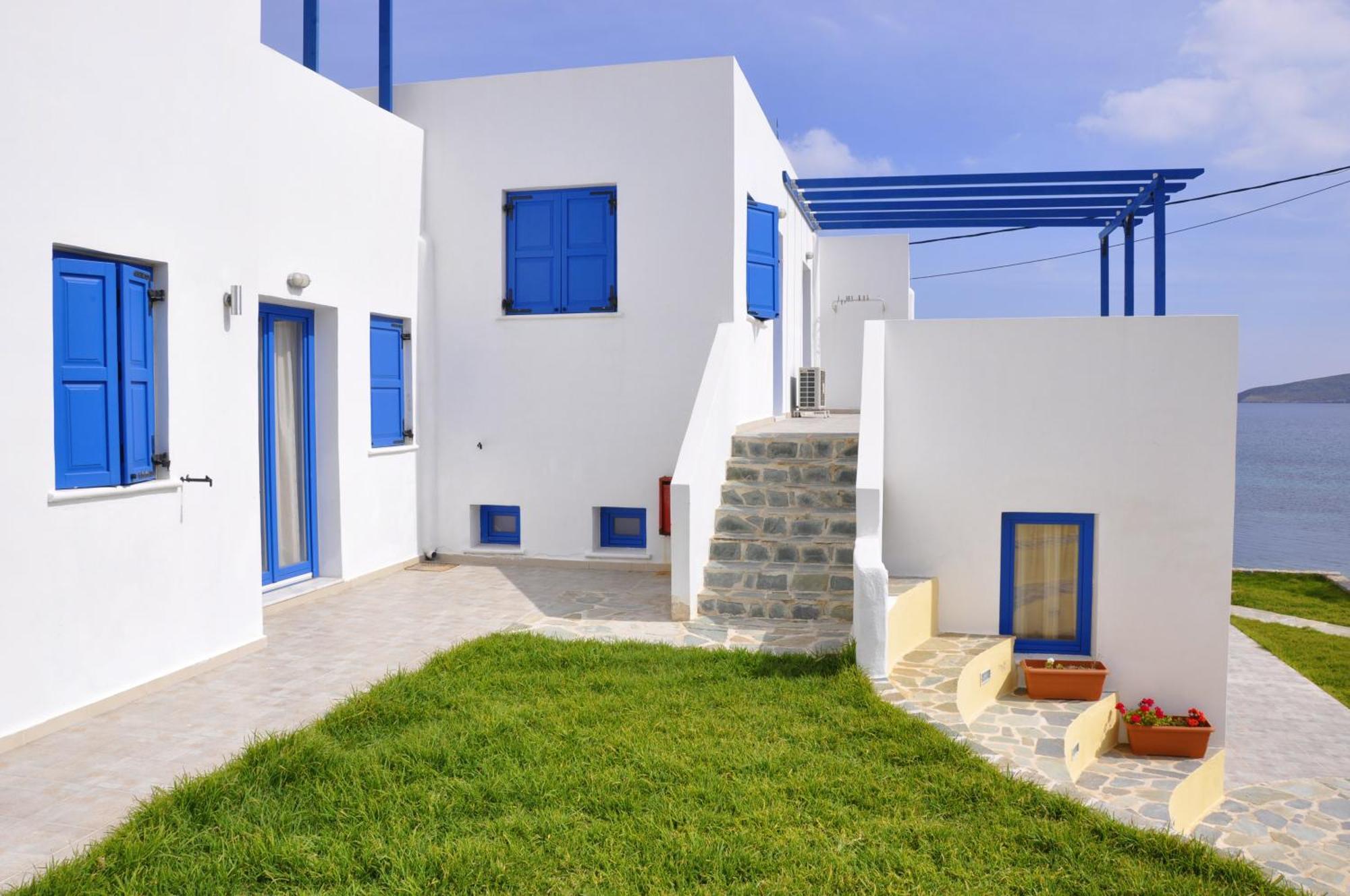 الشقق الفندقية Livadia في  Ellibay المظهر الخارجي الصورة