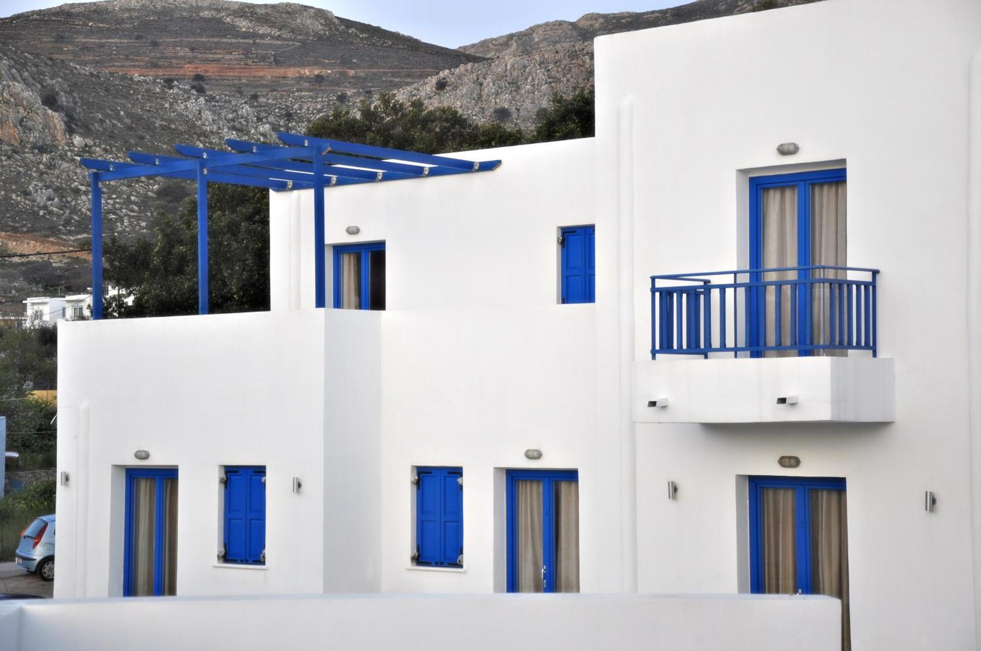 الشقق الفندقية Livadia في  Ellibay المظهر الخارجي الصورة