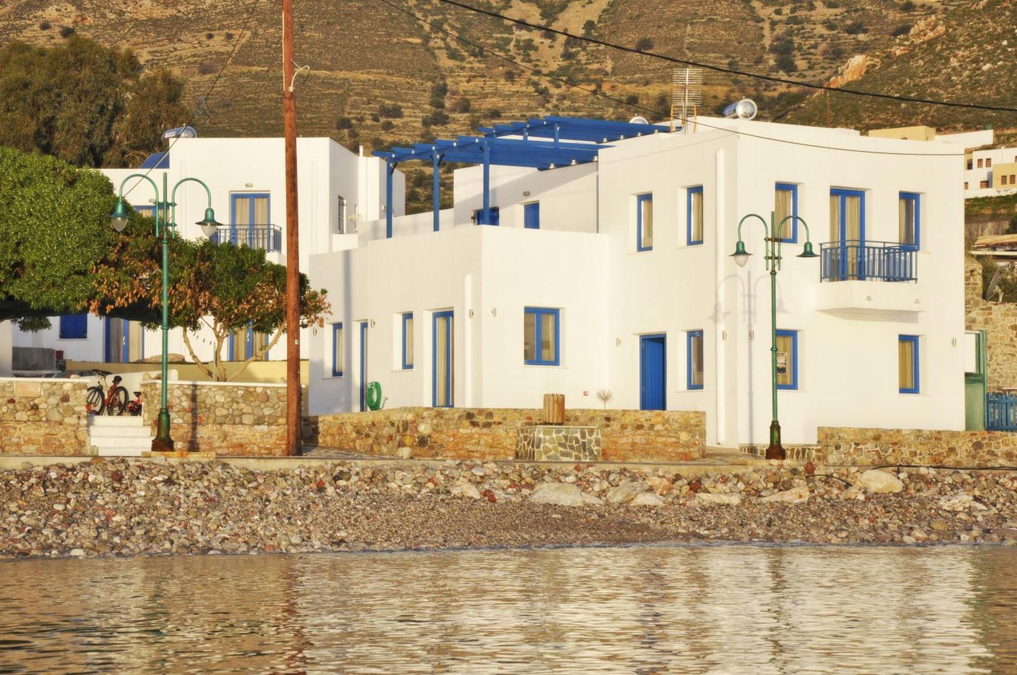 الشقق الفندقية Livadia في  Ellibay المظهر الخارجي الصورة